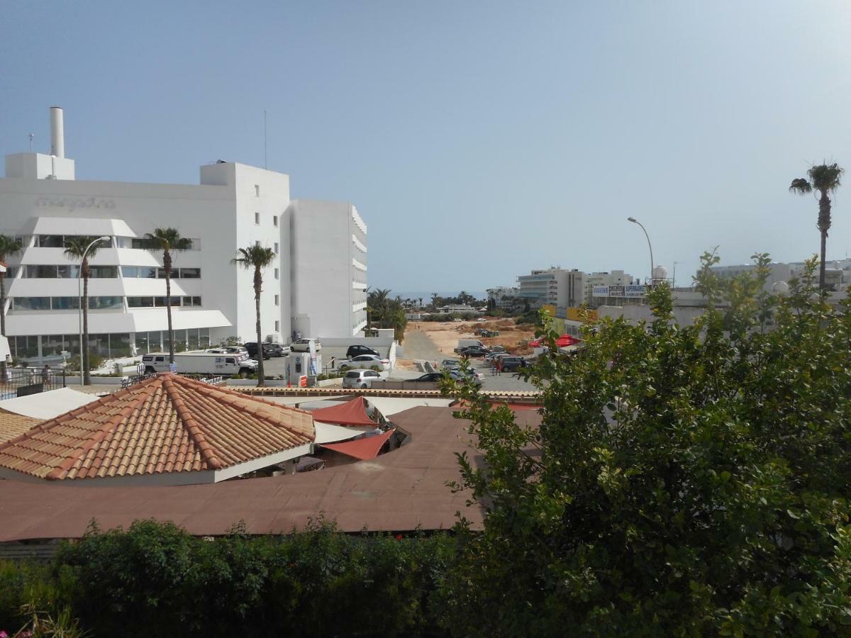 Kkaras Hotel Ayia Napa Exterior foto